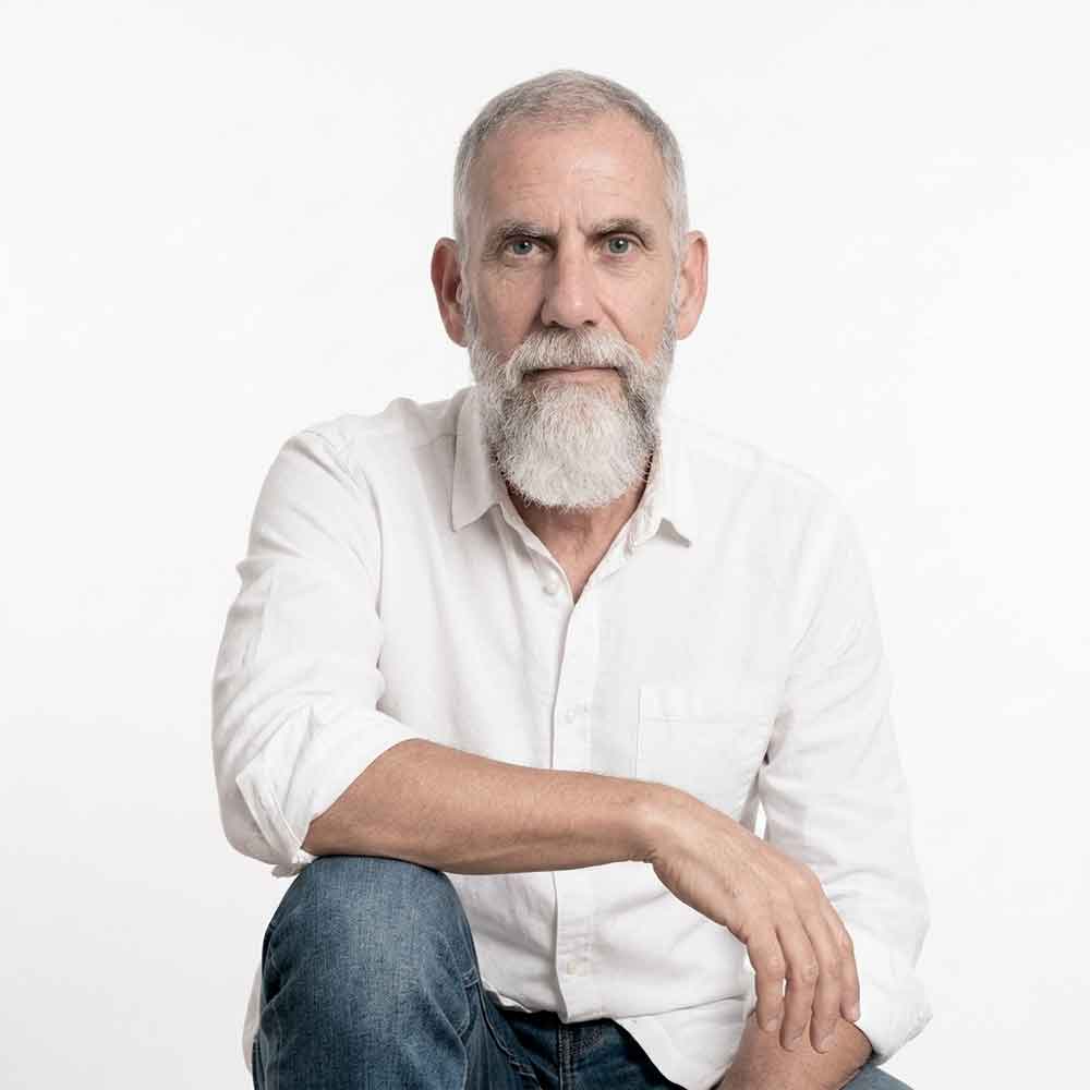 Manu Gutiérrez facilitador de Constelaciones Familiares